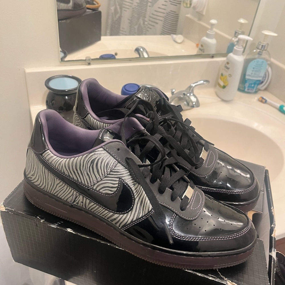 Air Force One Downtown stripe colors size 11